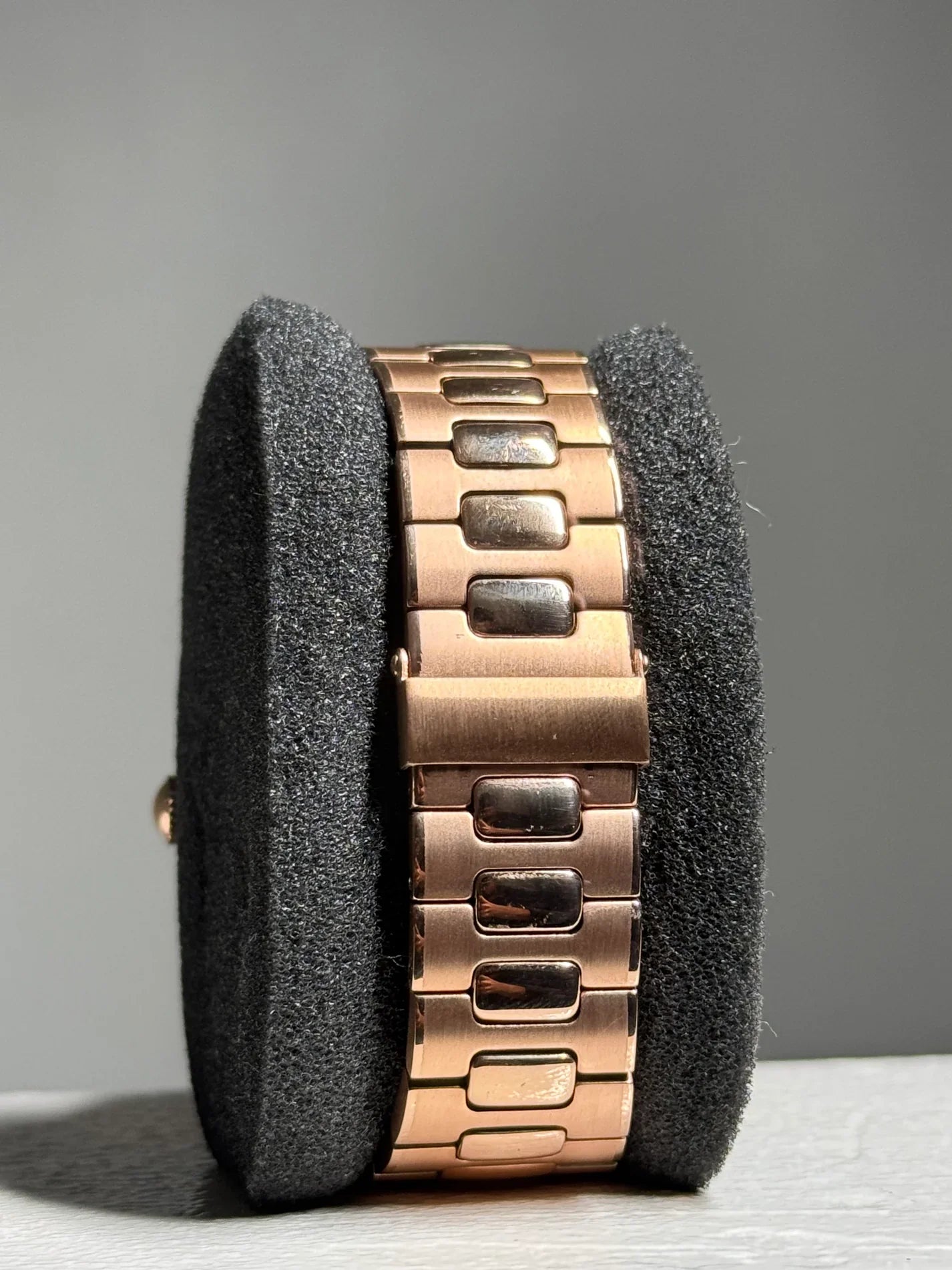 NAUTILUS MOD CHOCOLATE (OPEN HEART)