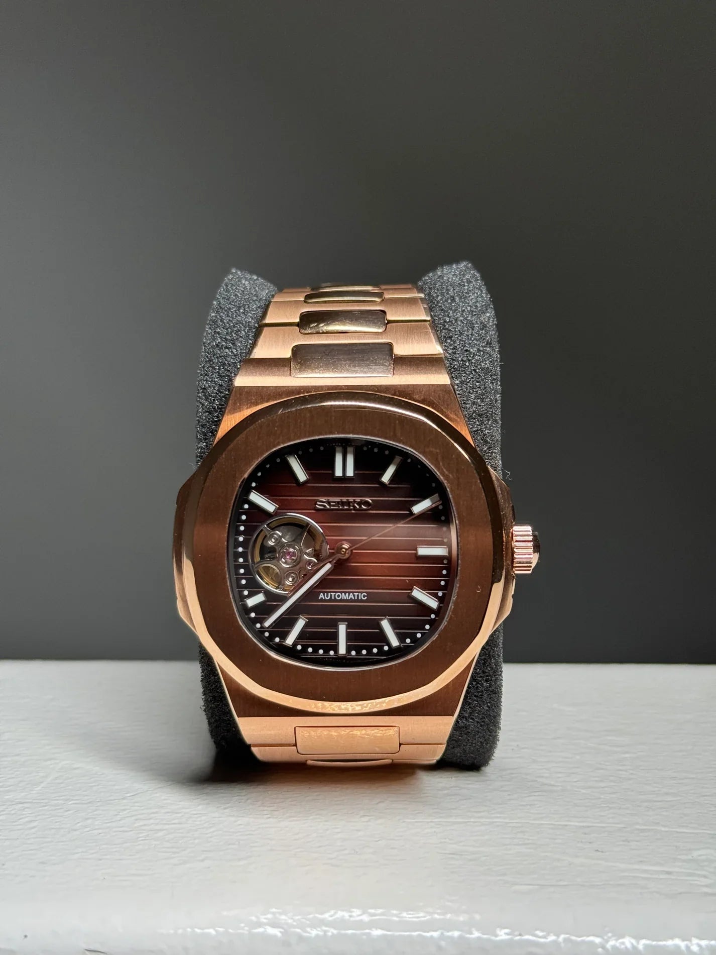 NAUTILUS MOD CHOCOLATE (OPEN HEART)