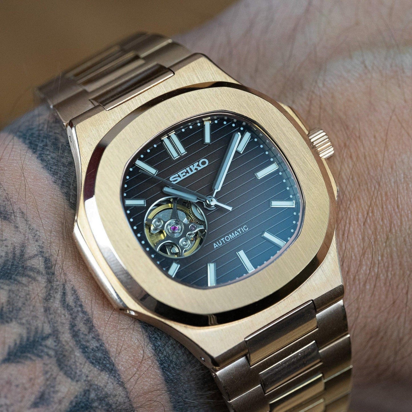 NAUTILUS MOD CHOCOLATE (OPEN HEART)