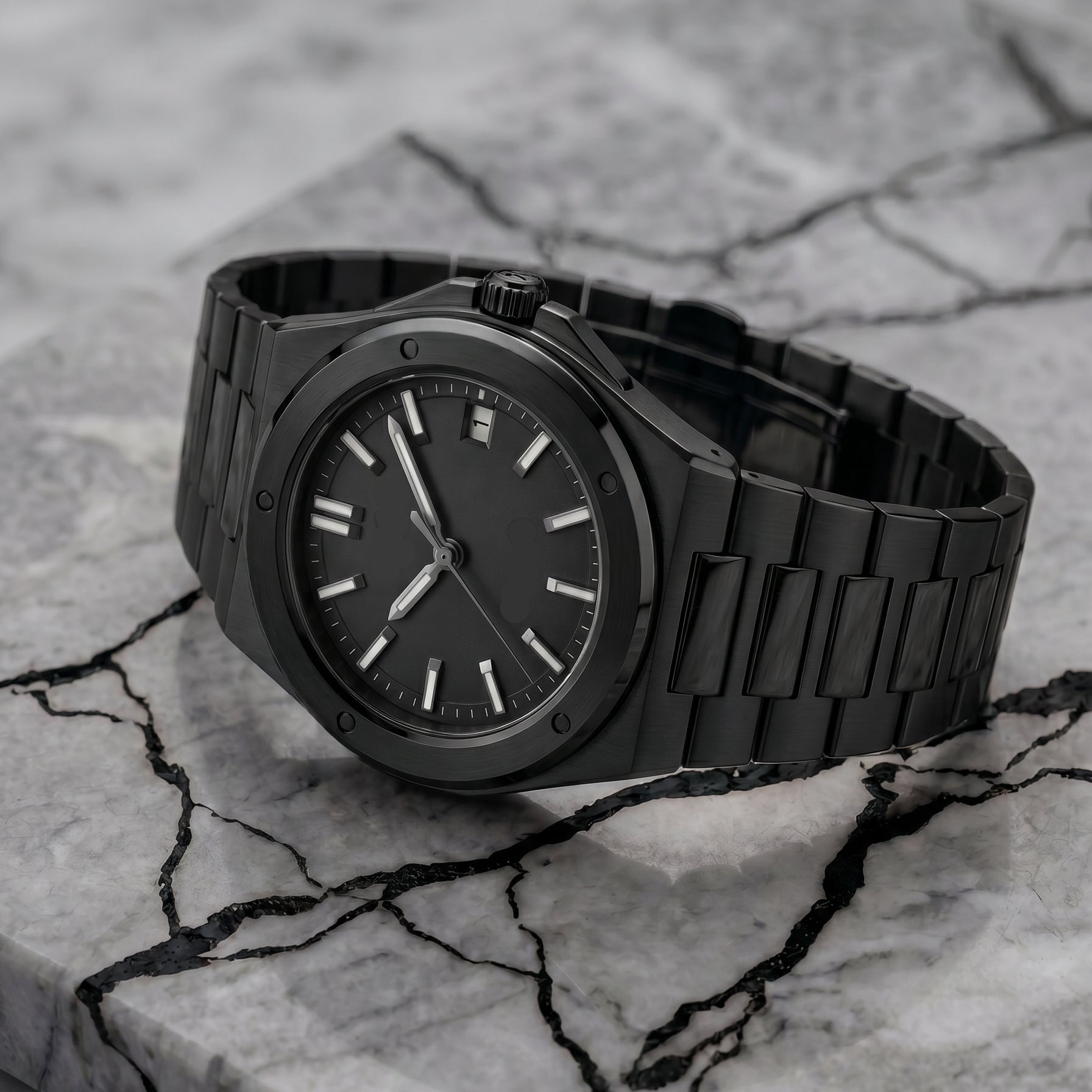 Montreval Valtor ALL Black – automatic watch, stainless steel case and bracelet